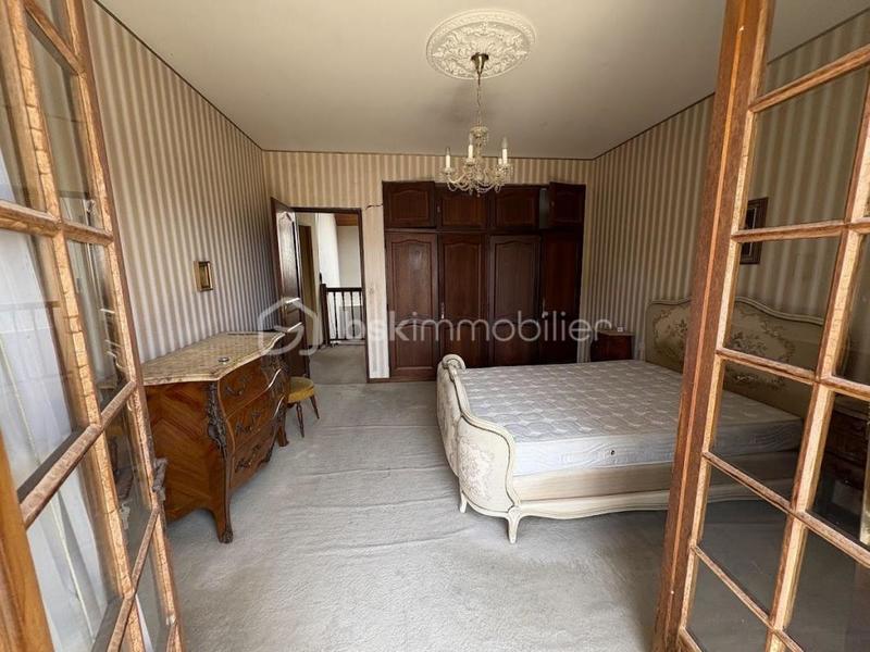 Corps de ferme - 290 m² - 14 pièces