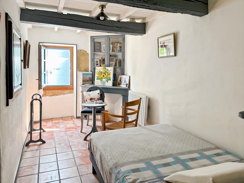 Maison en pierre - 89 m² - 4 pièces