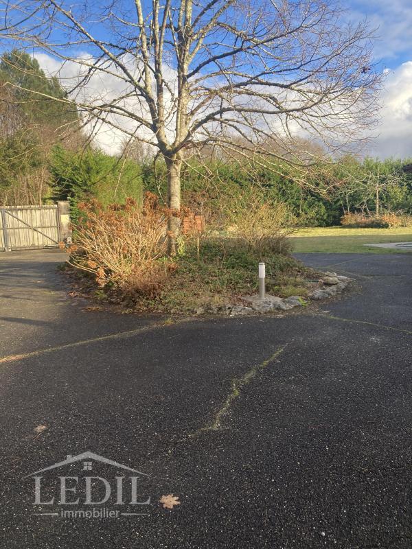 Villa - 176 m² - 6 pièces