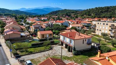 Villa - 220 m² - 5 pièces