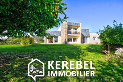 Maison - 170 m² - 7 pièces