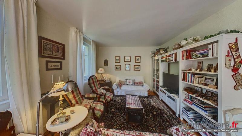 Maison - 200 m² - 5 pièces