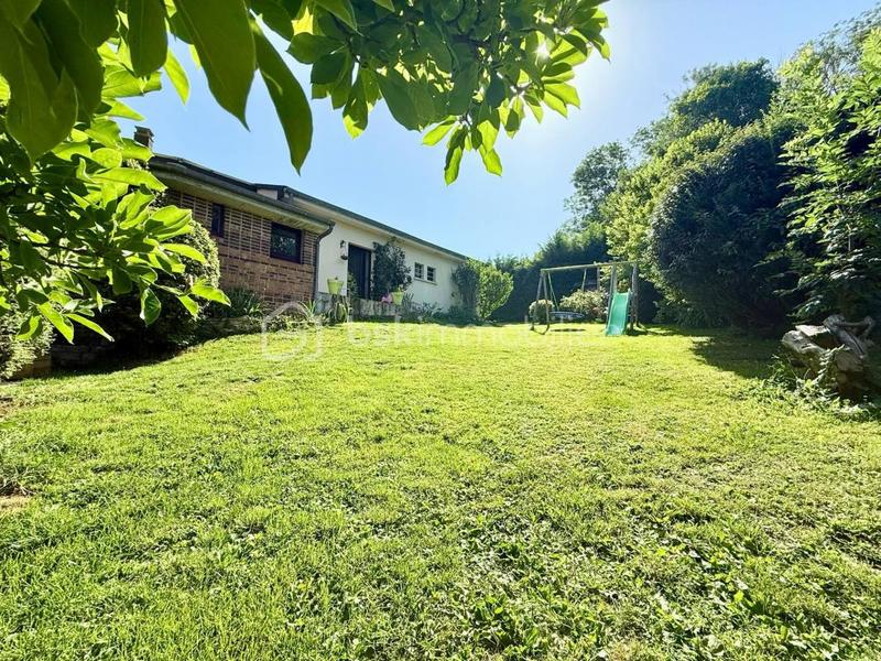 Maison d'architecte - 180 m² - 8 pièces