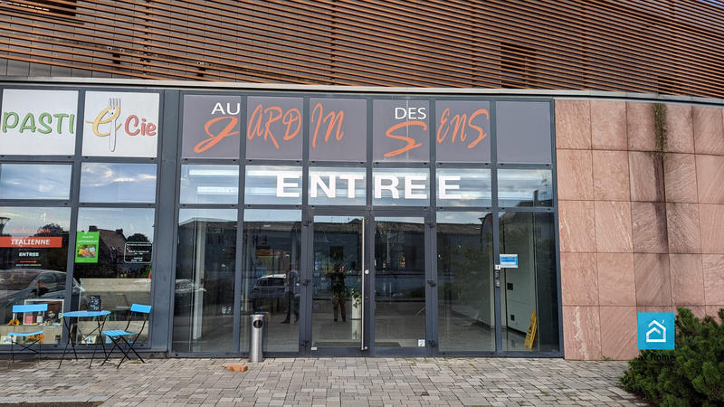 Bureau - 82 m² - 1 pièce