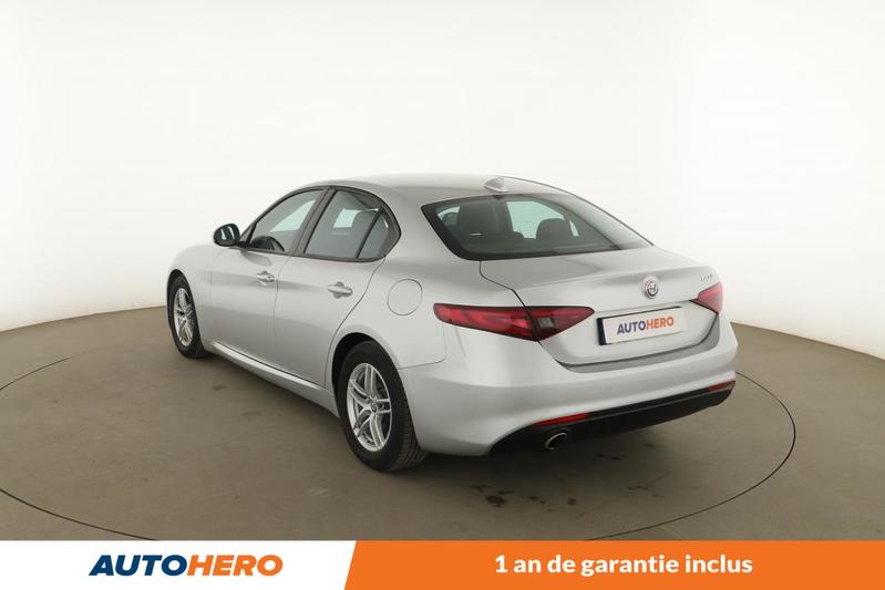 Alfa Romeo Giulia 2.2 At8 150 ch