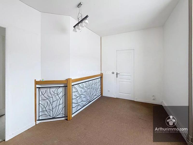 Maison - 184 m² - 7 pièces