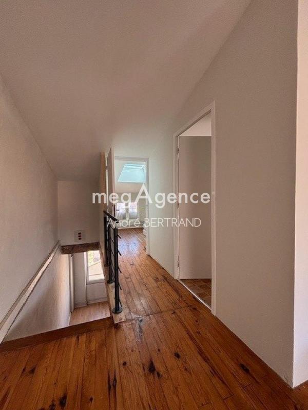 Appartement - 149 m² - 5 pièces