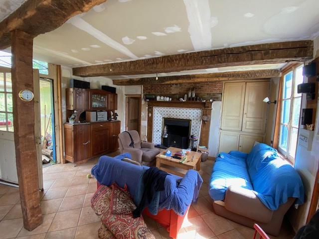 Maison - 85 m² - 5 pièces