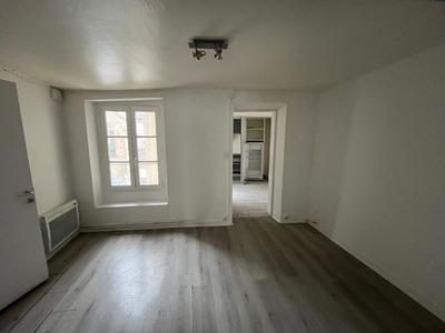 Studio - 26 m² - 1 pièce