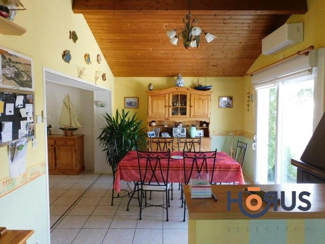 Viager - Maison traditionnelle - 110 m² - 4 pièces