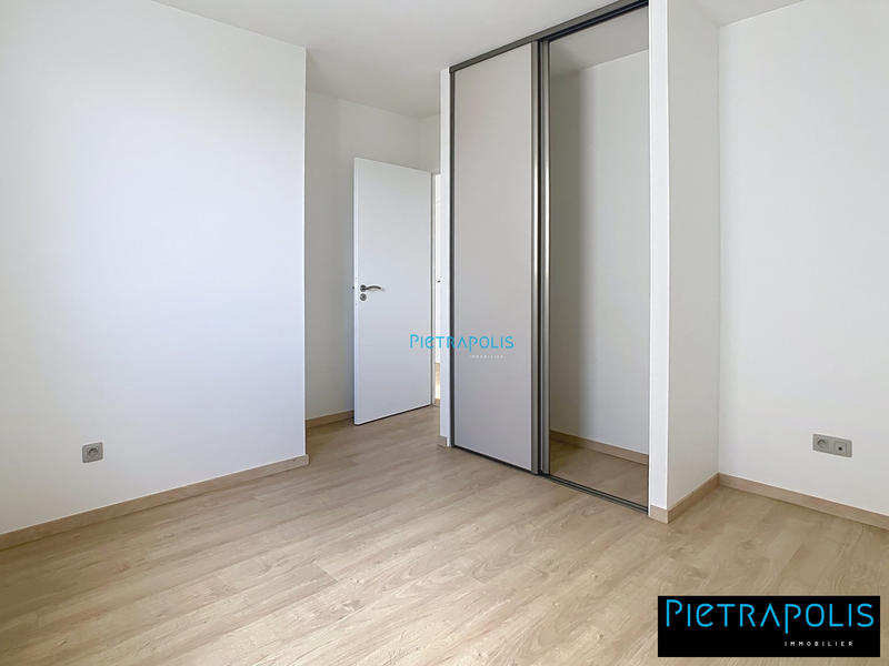 Duplex - 90 m² - 5 pièces