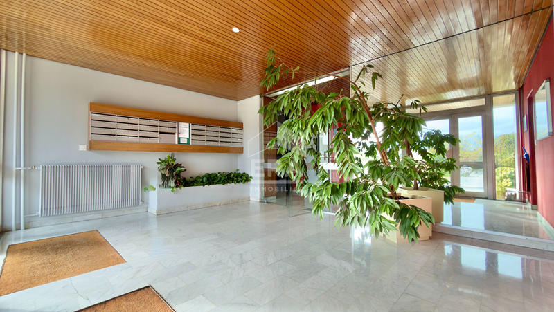 Appartement - 86 m² - 4 pièces