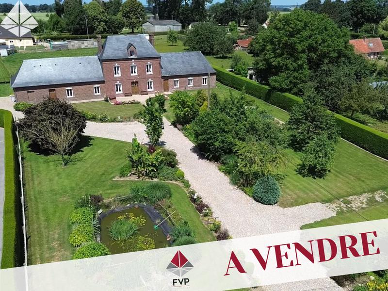 Propriété - 166 m² - 6 pièces