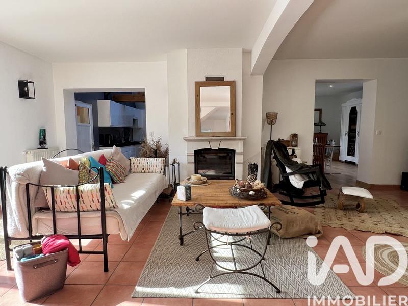 Maison - 200 m² - 7 pièces