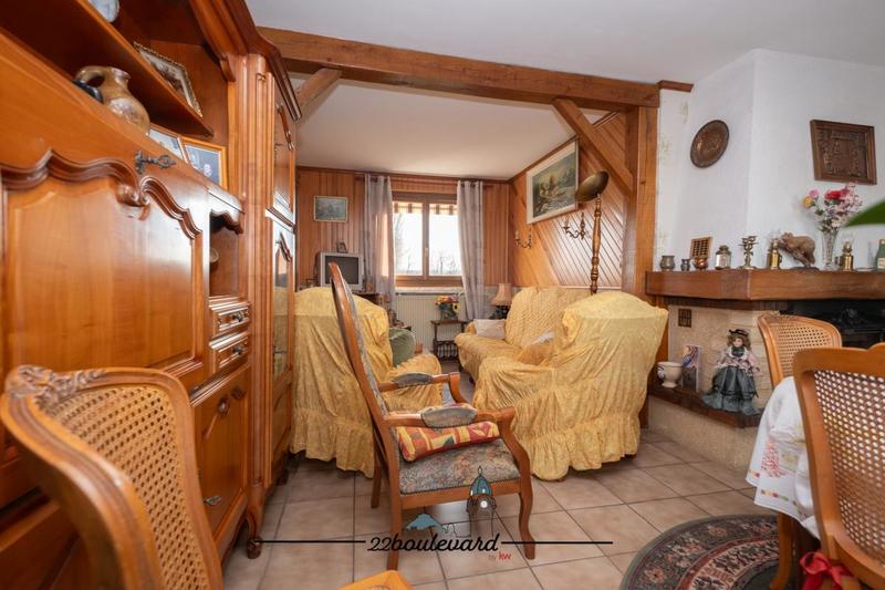 Pavillon - 130 m² - 6 pièces