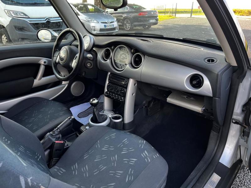 Mini Cooper 1.6 90cv