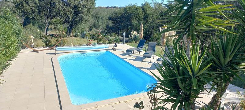 Villa - 220 m² - 8 pièces