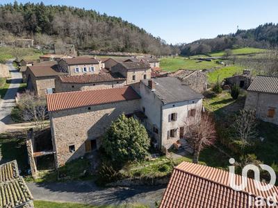 Maison de campagne - 137 m² - 3 pièces
