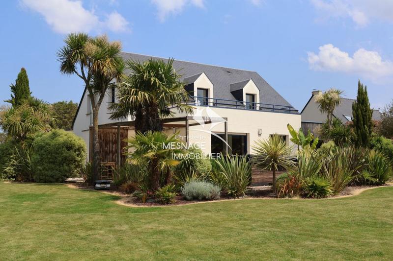 Maison - 150 m² - 8 pièces