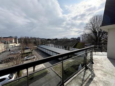 Appartement - 61 m² - 3 pièces