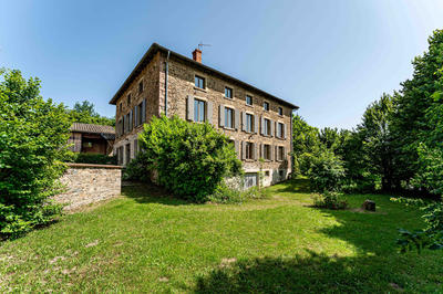 Propriété - 800 m² - 14 pièces