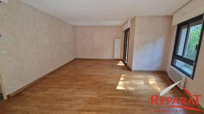 Appartement - 97 m² - 4 pièces