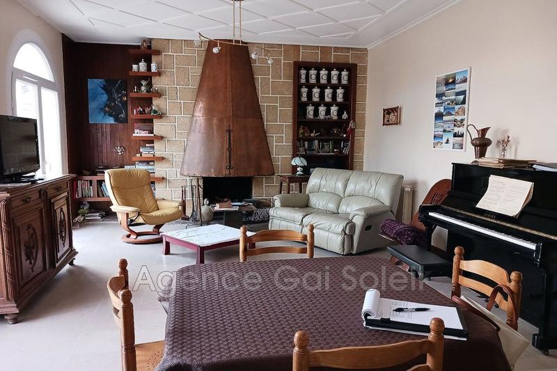 Maison - 177 m² - 6 pièces