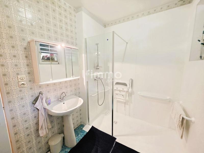 Maison - 163 m² - 6 pièces