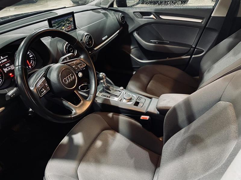 Audi A3 sportback 1.6 Tdi s-Tronic 7 Business Line 110 ch - Garantie 6 Mois