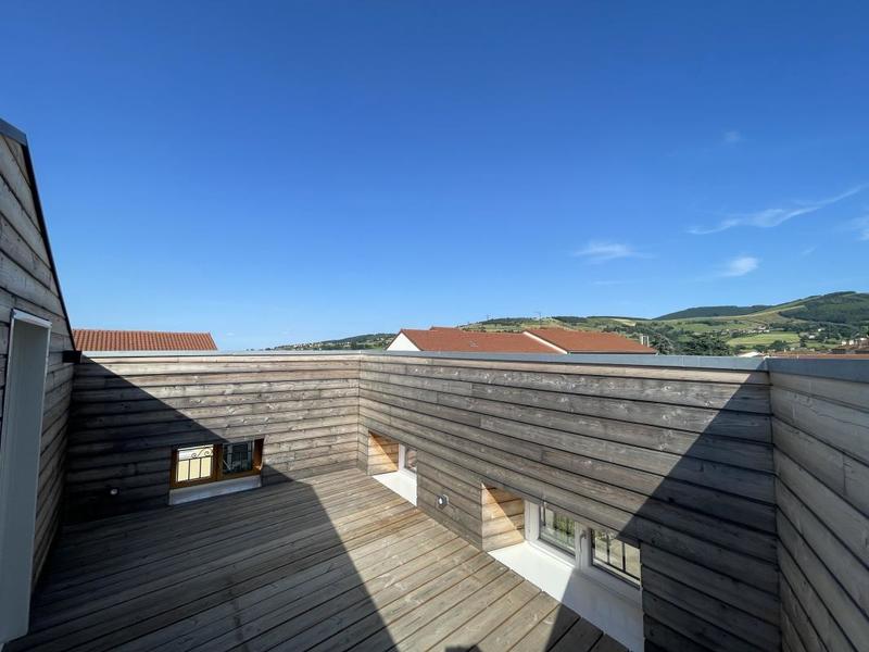 Duplex - 95 m² - 4 pièces