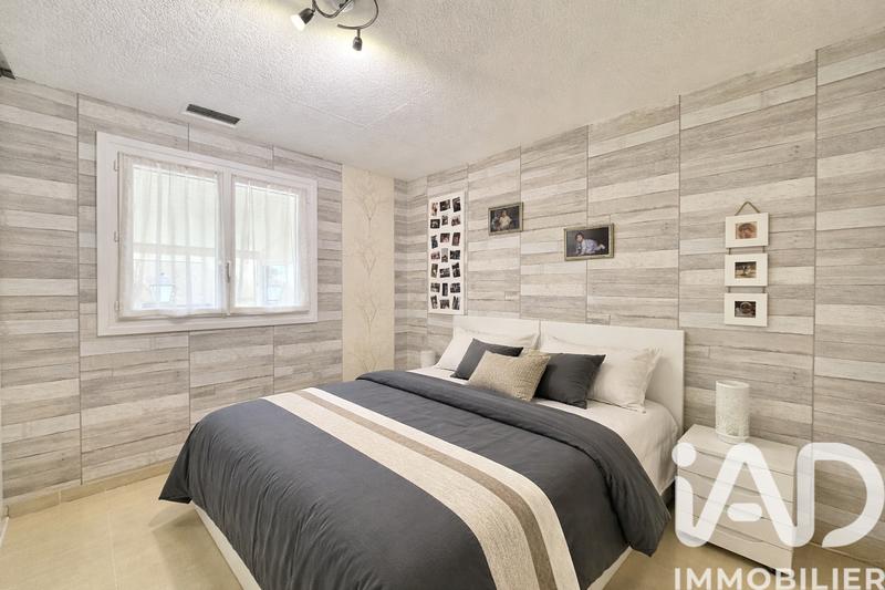 Maison - 95 m² - 5 pièces