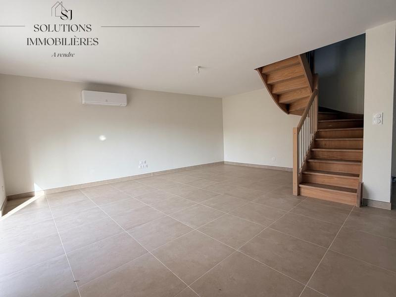 Maison - 97 m² - 4 pièces