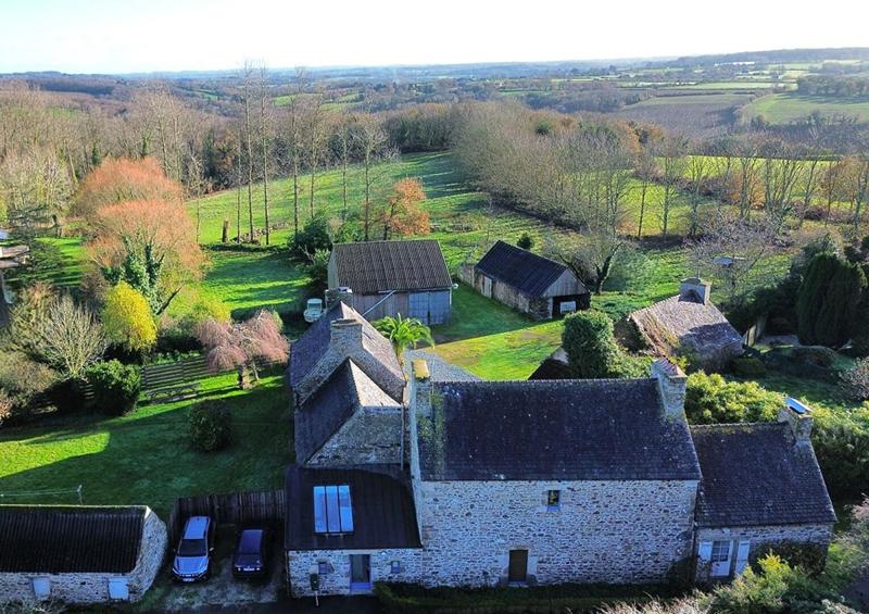 Maison - 278 m² - 13 pièces