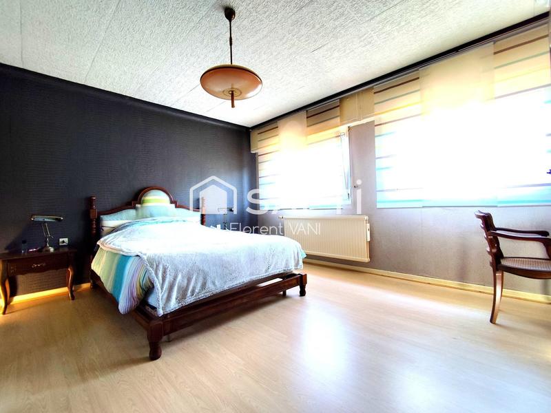 Maison - 125 m² - 7 pièces