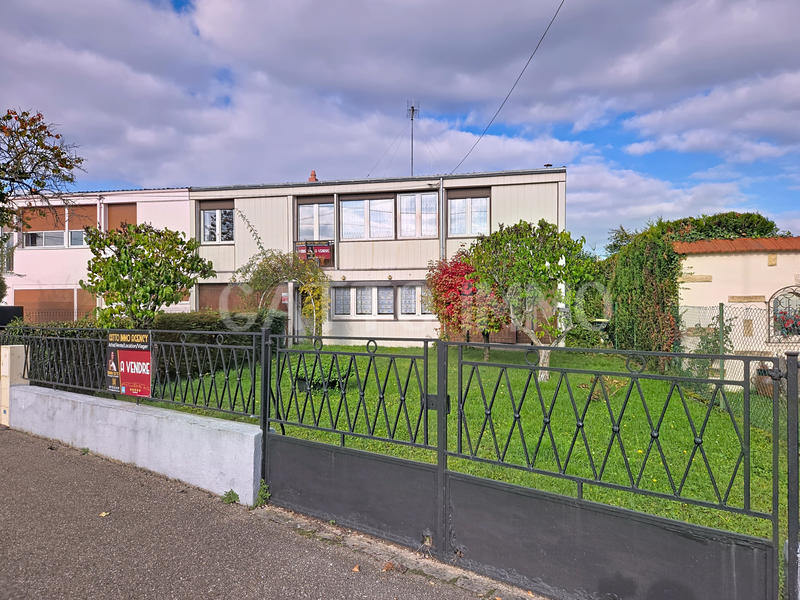 Maison - 120 m² - 5 pièces