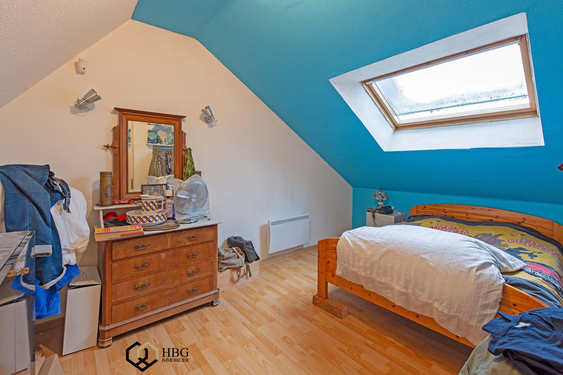 Maison - 104 m² - 5 pièces