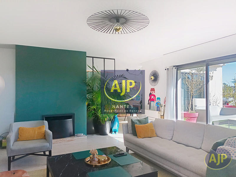 Appartement - 131 m² - 5 pièces