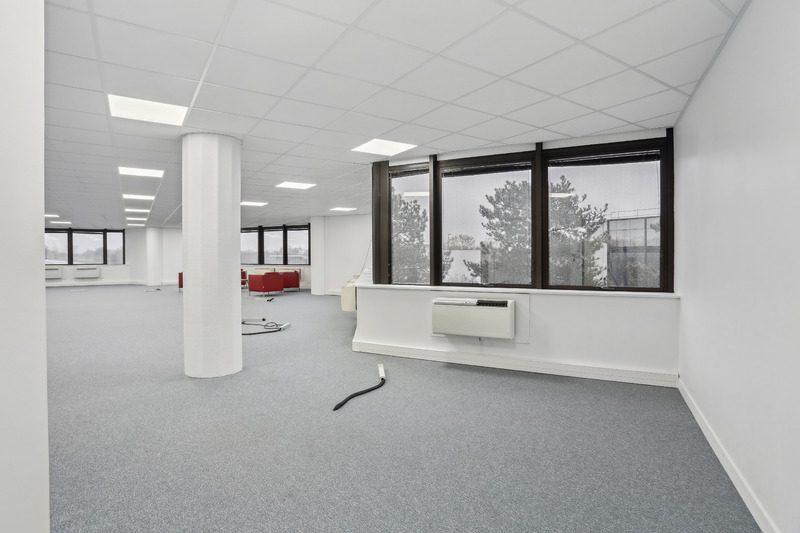 Bureau - 176 m²