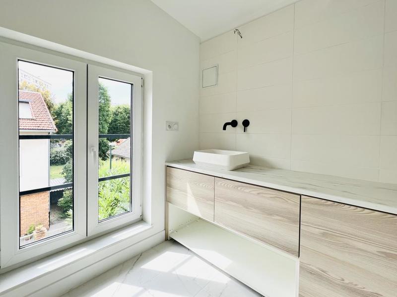 Maison - 189 m² - 7 pièces