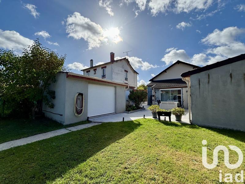 Maison - 104 m² - 6 pièces