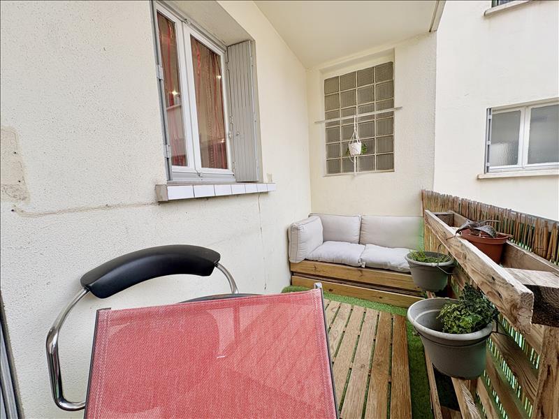 Studio - 23 m² - 1 pièce