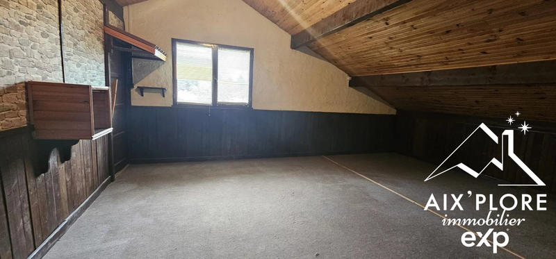 Maison - 174 m² - 7 pièces