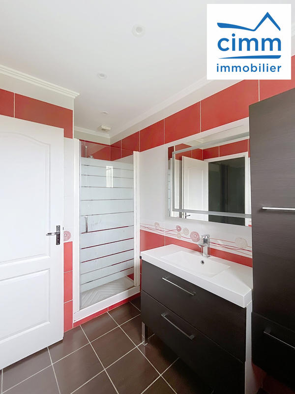 Maison - 111 m² - 4 pièces