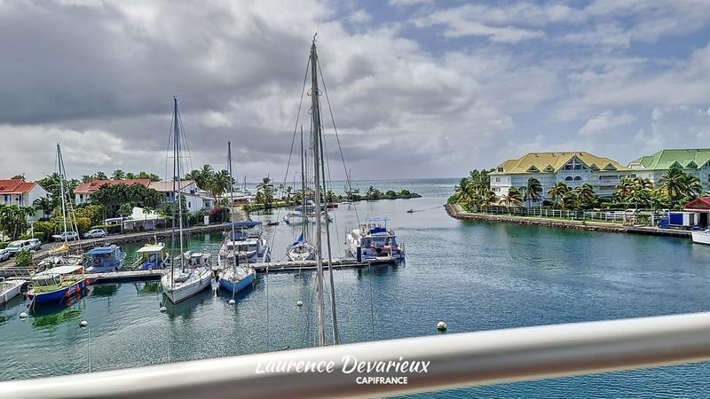 Immeuble - 1 130 m² - 22 pièces