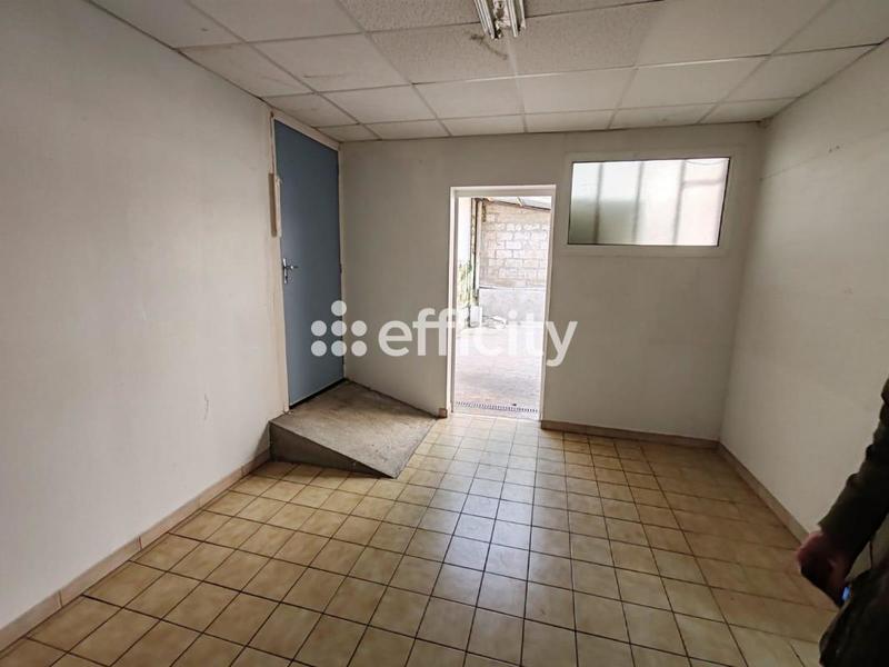 Bureau - 260 m² - 7 pièces