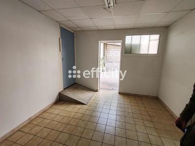 Bureau - 260 m² - 7 pièces