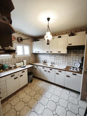 Appartement - 75 m² - 4 pièces