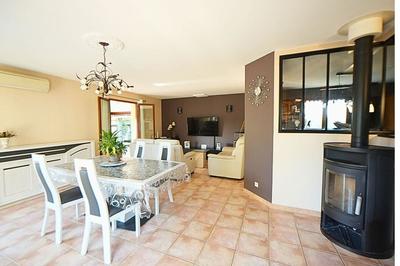 Maison - 102 m² - 4 pièces