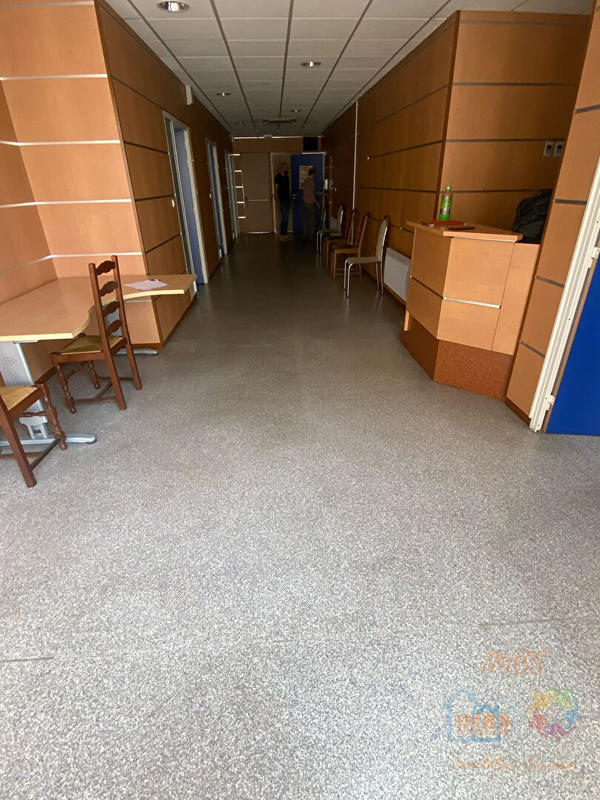 Local commercial - 626 m²