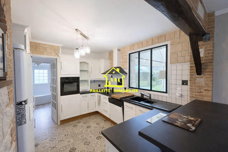 Maison - 160 m² - 5 pièces